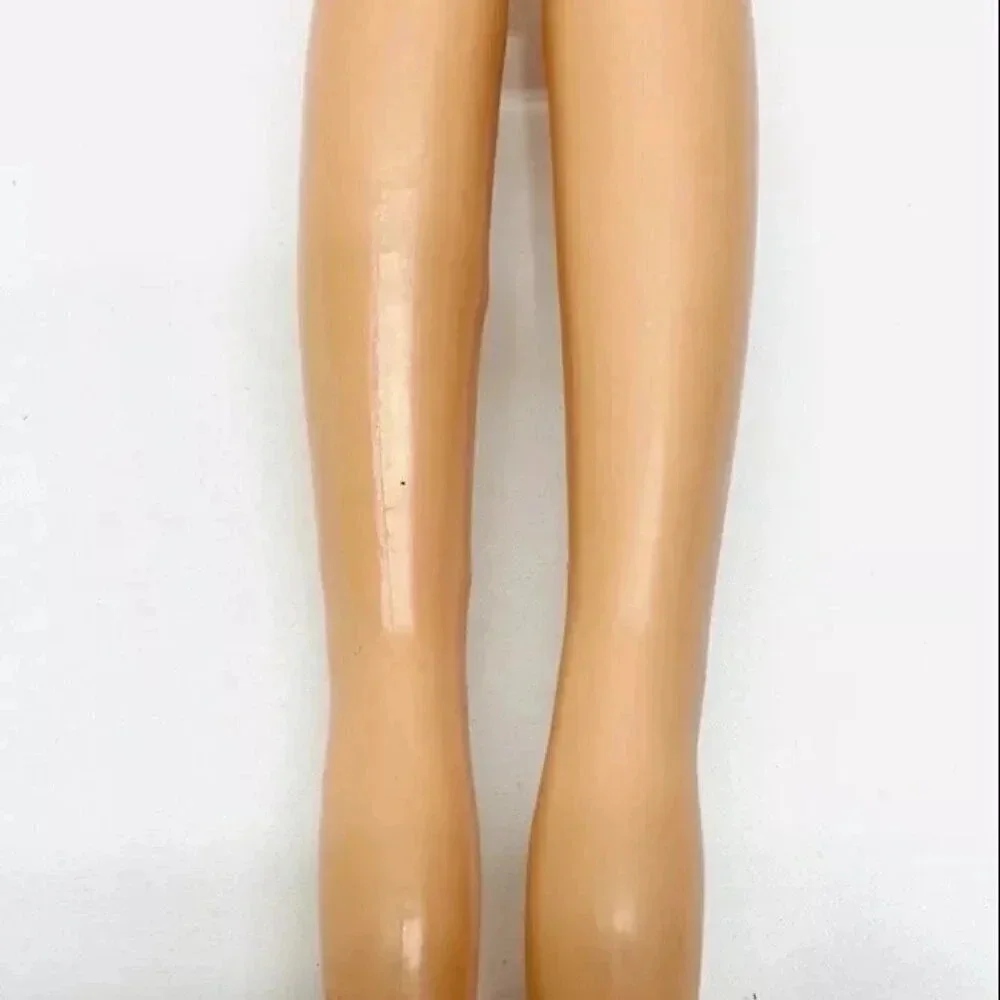 GTI 97 Doll Red Hair Blue Eyes Twist-N-Turn Elbows & Waist Pajamas 12